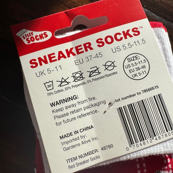 Novelty Sneaker Socks/Size 5-11- Brand New - Picture 6 of 6